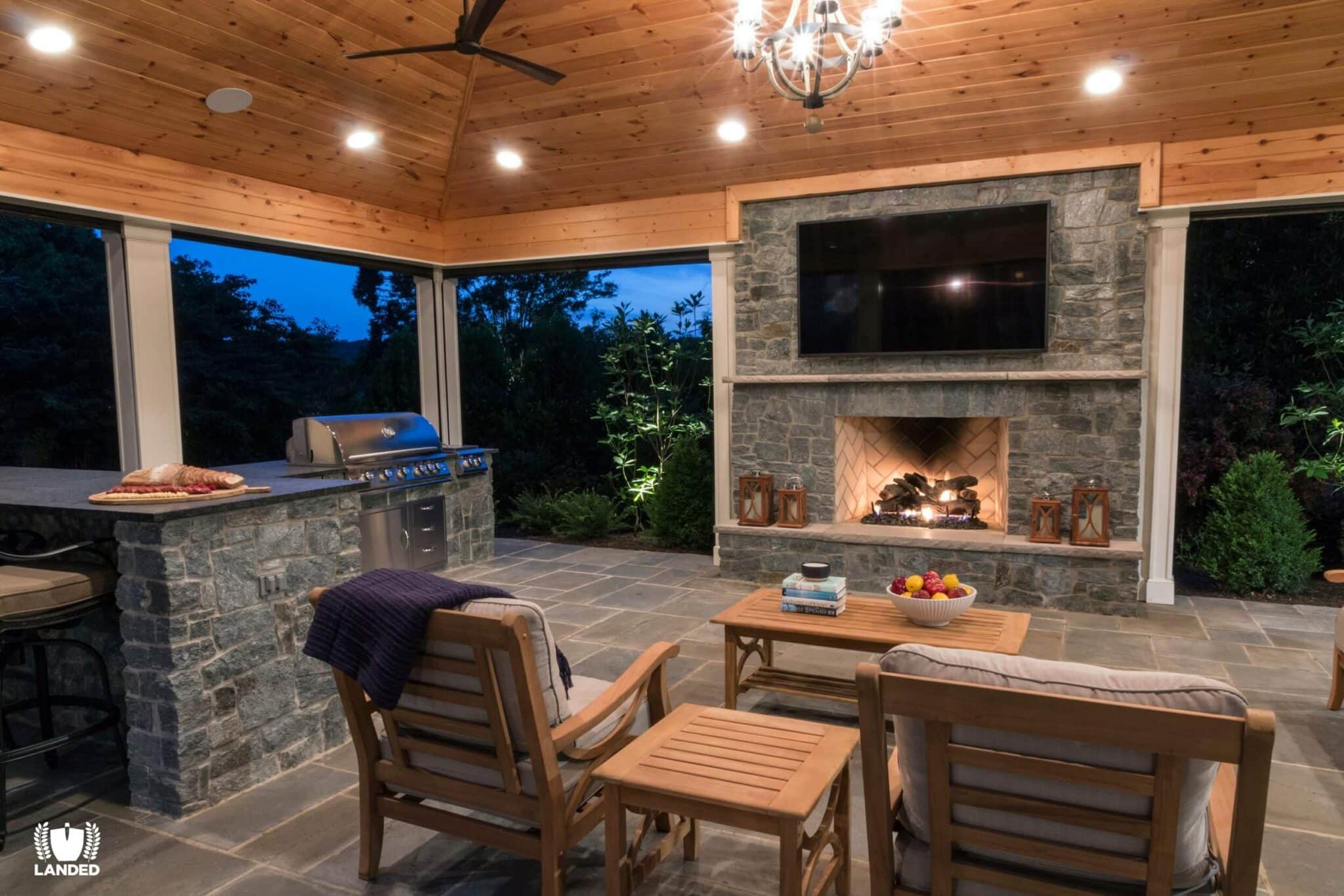 Outdoor Kitchen Services